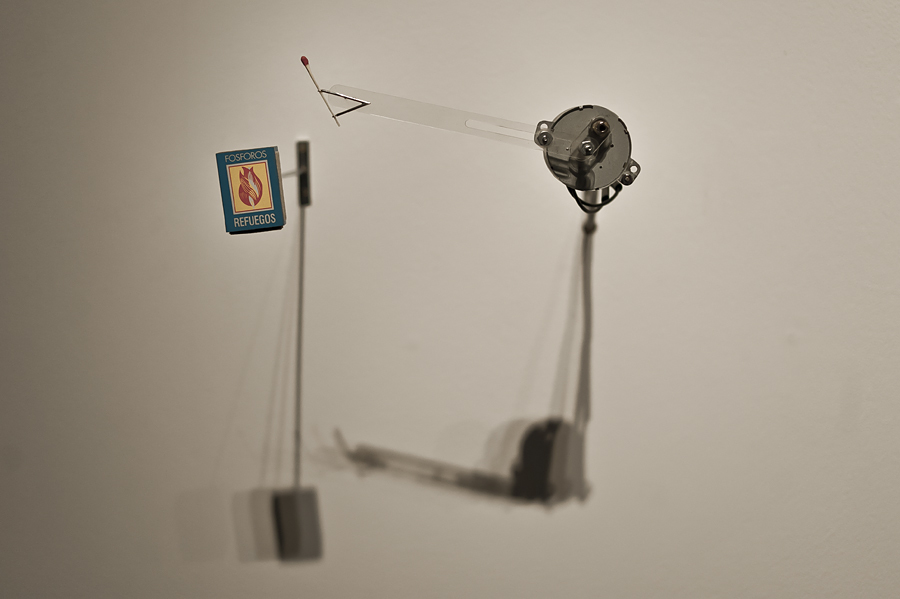Adriana Salazar, Niewypał - Daring machine, 2008