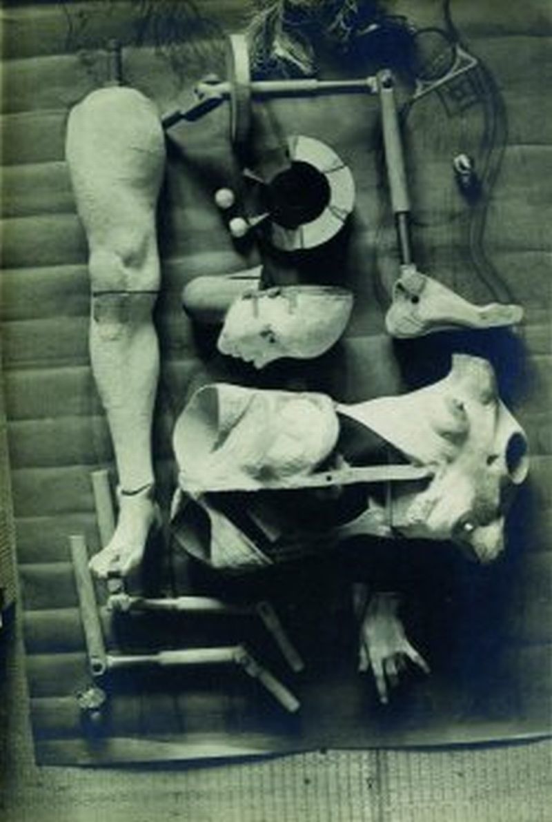 H. Bellmer, Die Puppe, 1934