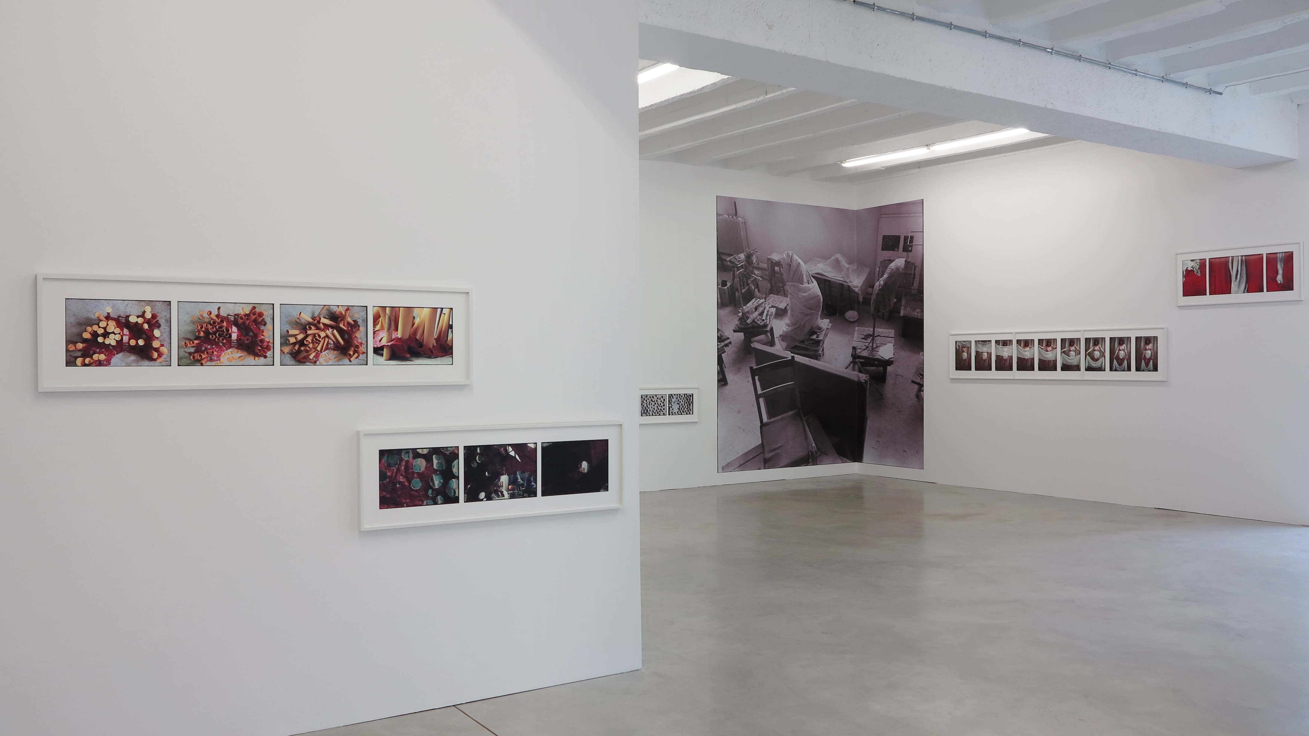 Zofia Kulik, Instead of Sculpture – Sequences 1968-71, widok z wystawy w galerii ŻAK | BRANICKA, 2014