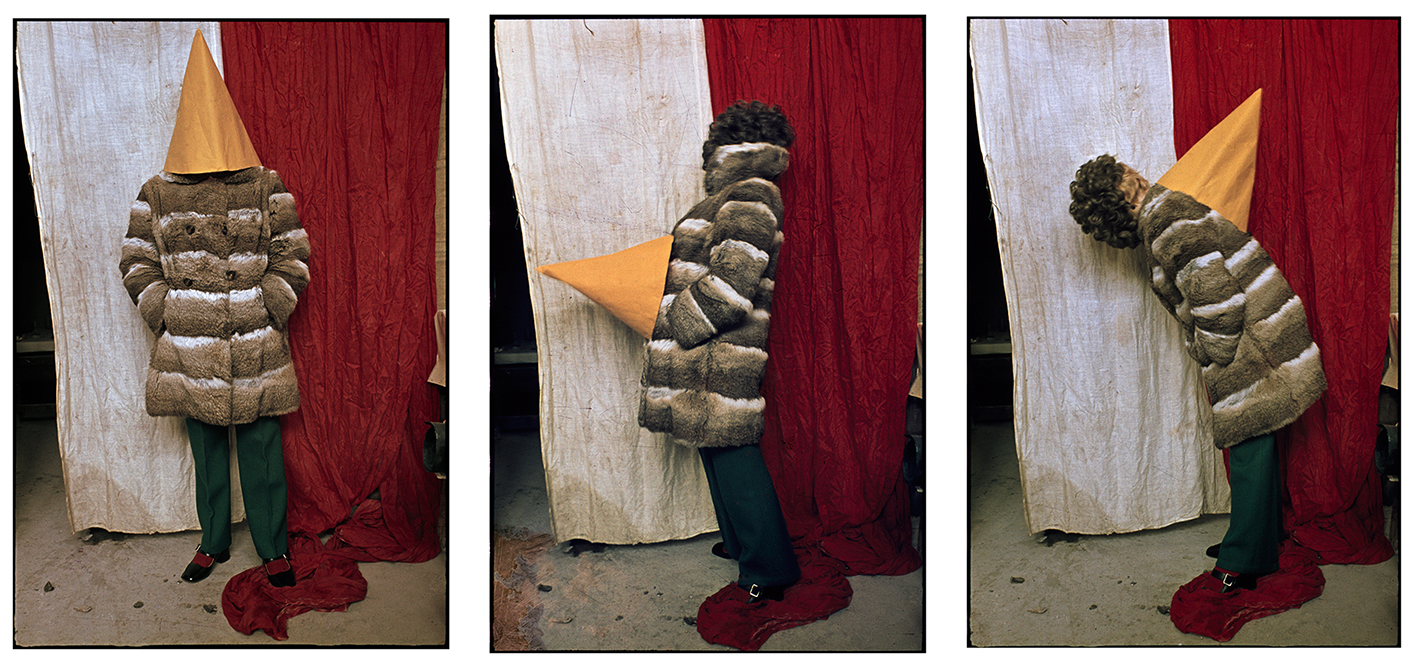 Zofia Kulik, "White-Red Background", 1968-71, z serii "Sequences", dzięki uprzejmości ŻAK | BRANICKA, 2014