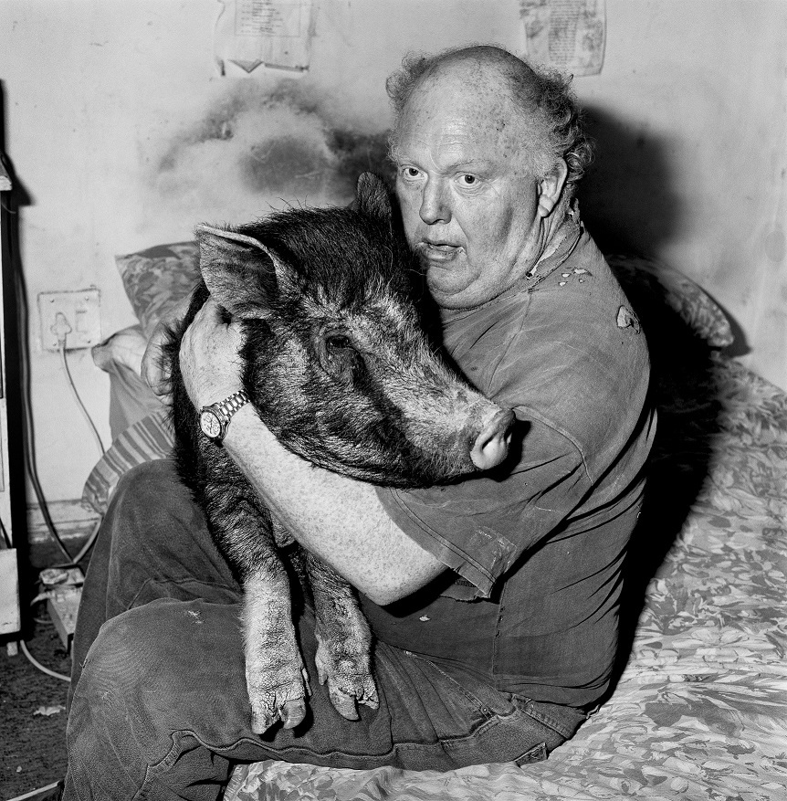 Roger Ballen, Brian with pet pig, 1998