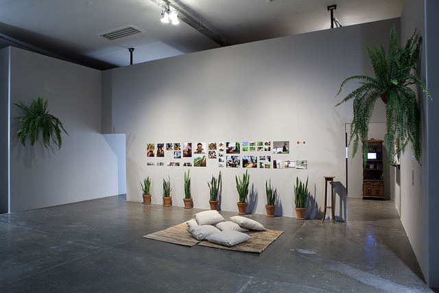 Arthur Scovino, "Casa de caboclo", instalacja, fot. Pedro Ivo Trasferetti, Biennale São Paulo, 2014