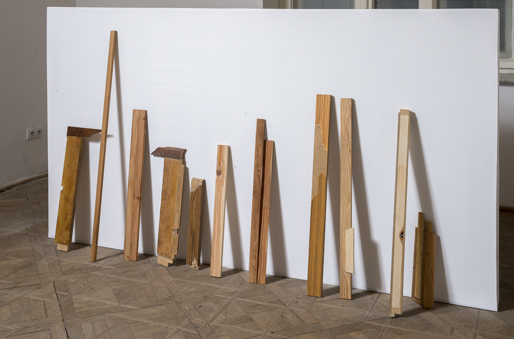 Jan Mioduszewski, Deski, listwy, 2014 (2004), olej na drewnie i płycie mdf