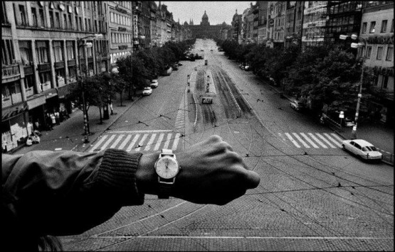 Josef Koudelka, Inwazja wojsk Układu Warszawskiego. Praga, Czechosłowacja. Sierpień 1968