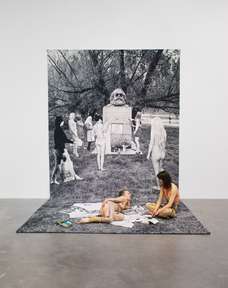 Goshka Macuga, Time as Fabric, fragment wystawy, New Museum, fot. Maris Hutchinson / EPW Studio