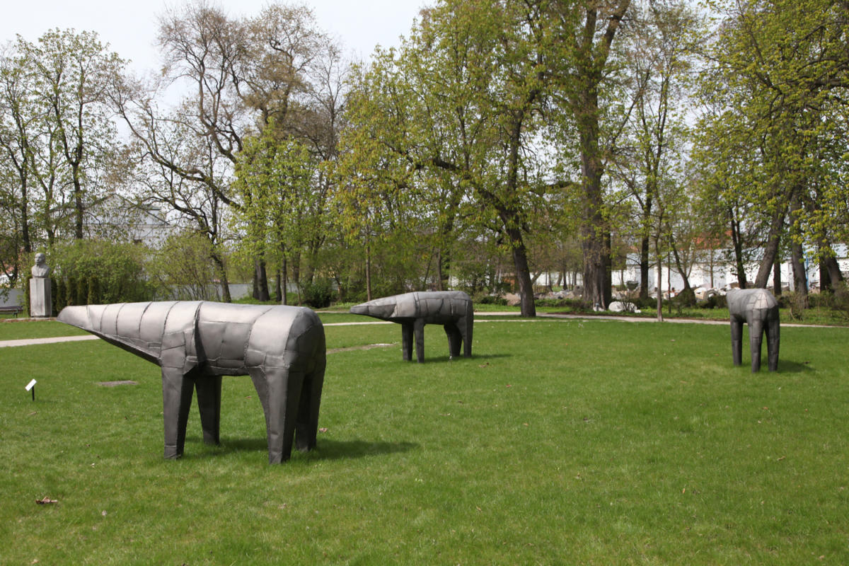 „5 ton rzeźby w Orońsku”