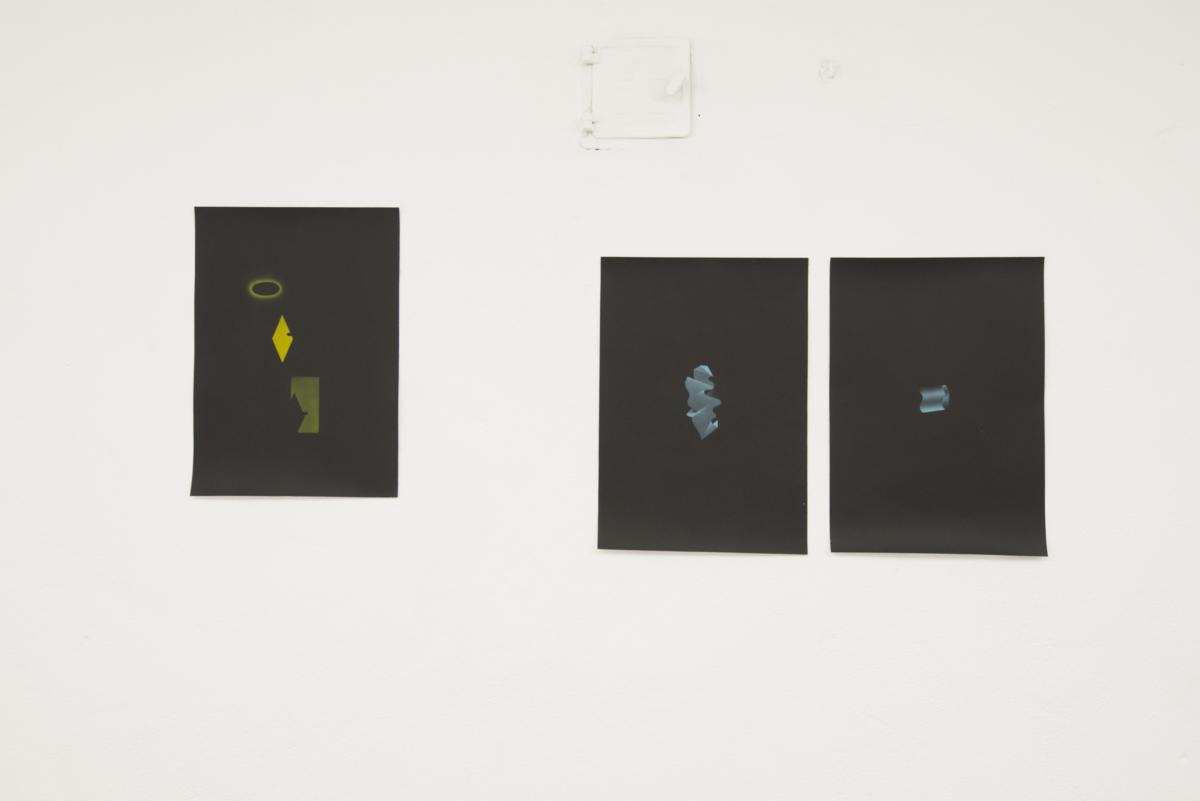 Kornel Janczy, „Bez tytułu (superteoria)”, 2015, akryl na papierze, 3x 30x42 cm. , foto Łukasz Banasik