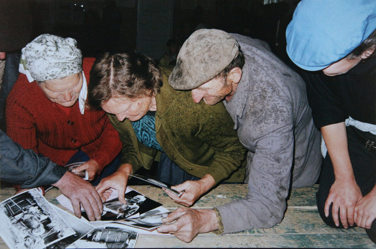 Wydarzenie artystyczne i jego ślad. Projekt „4 x Pieróg” (1990–1993) Laboratorium Edukacji Twórczej CSW i Jubilee Arts