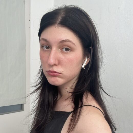 Portret: Karolina Ćwieląg